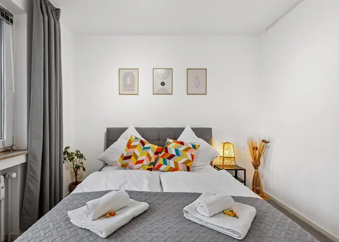 Διαμέρισμα 3 Zimmer, 68qm, Parkplatz, Messe Dus, Logport, Duisport